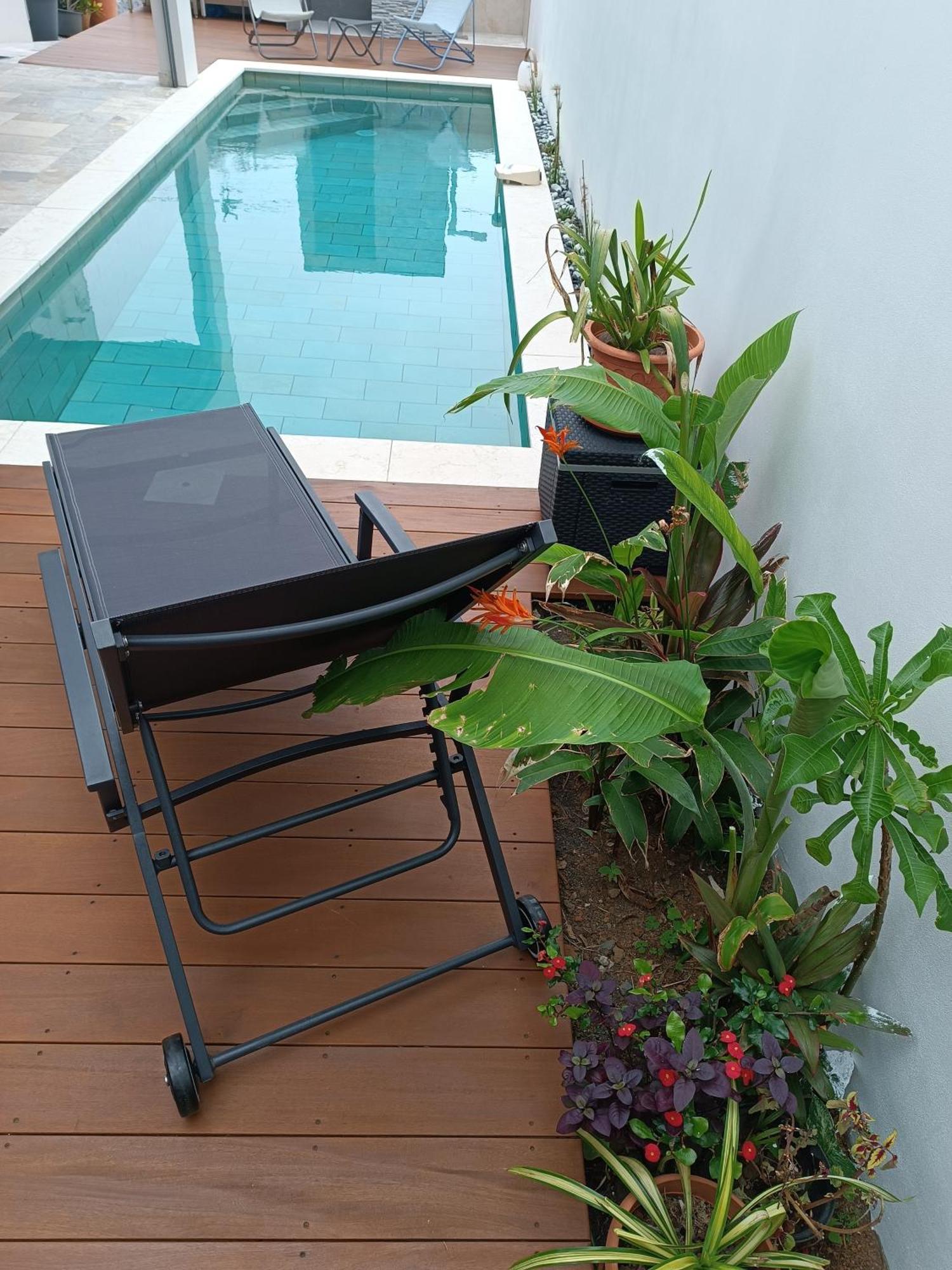 Villa O'Lhaya Piscine Pivee Saint-Joseph Extérieur photo